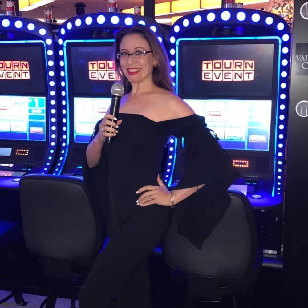 Meet your Posher, Whitney